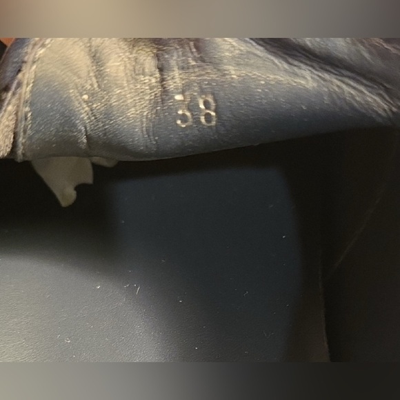 Moncler navy suede loafers size 38 ⛷️⛷️⛷️⛷️⛷️⛷️⛷️⛷️⛷️⛷️⛷️⛷️⛷️⛷️⛷️⛷️⛷️⛷️⛷️ - Picture 7 of 12